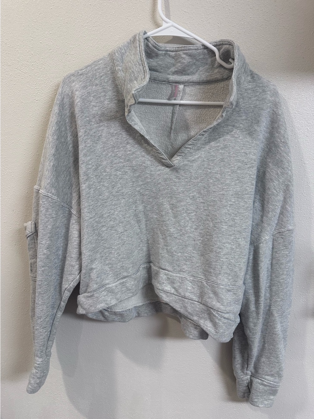 Free People Movement heather grey cropped pullover sweatshirt XL